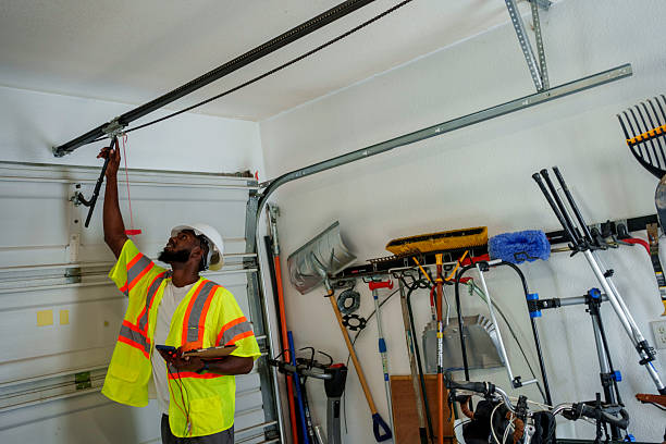 Professional Garage Door technician working in Roscoe, TX